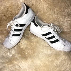 Men’s ADIDAS Superstars